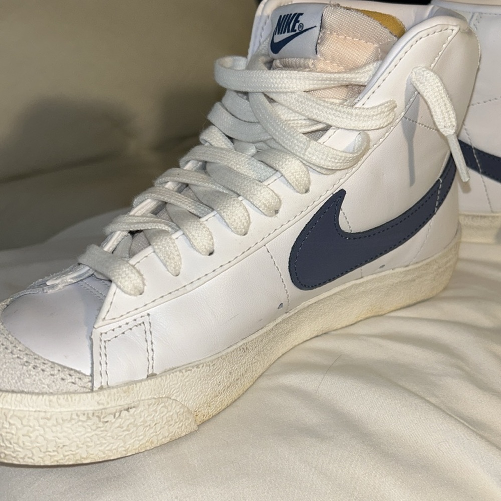 Nike hitops - Picture 7 of 8